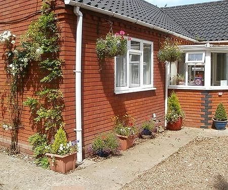 Holm Oaks Hotel Sheringham Exterior photo